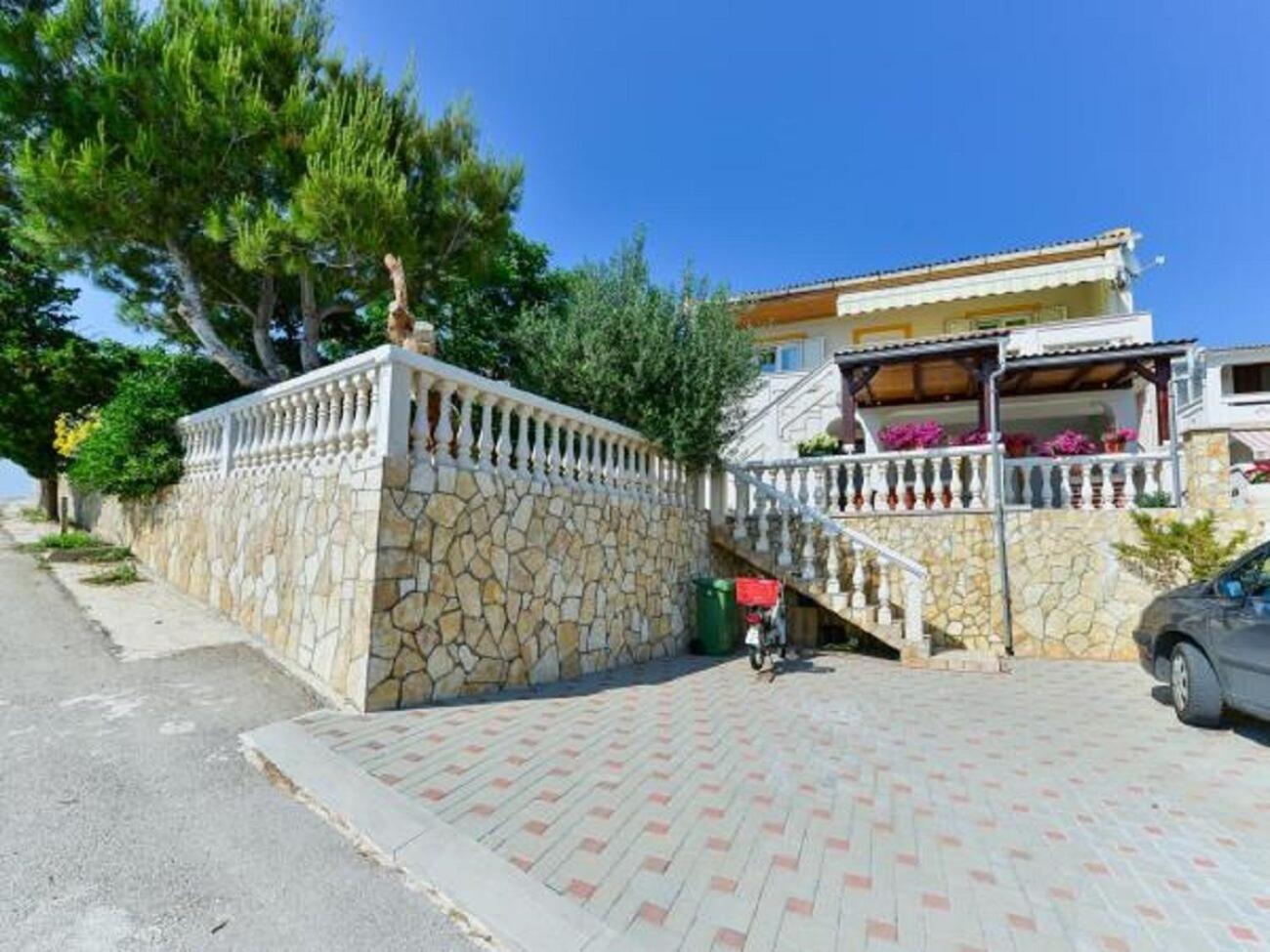 Apartment Kosta Kustići Kültér fotó