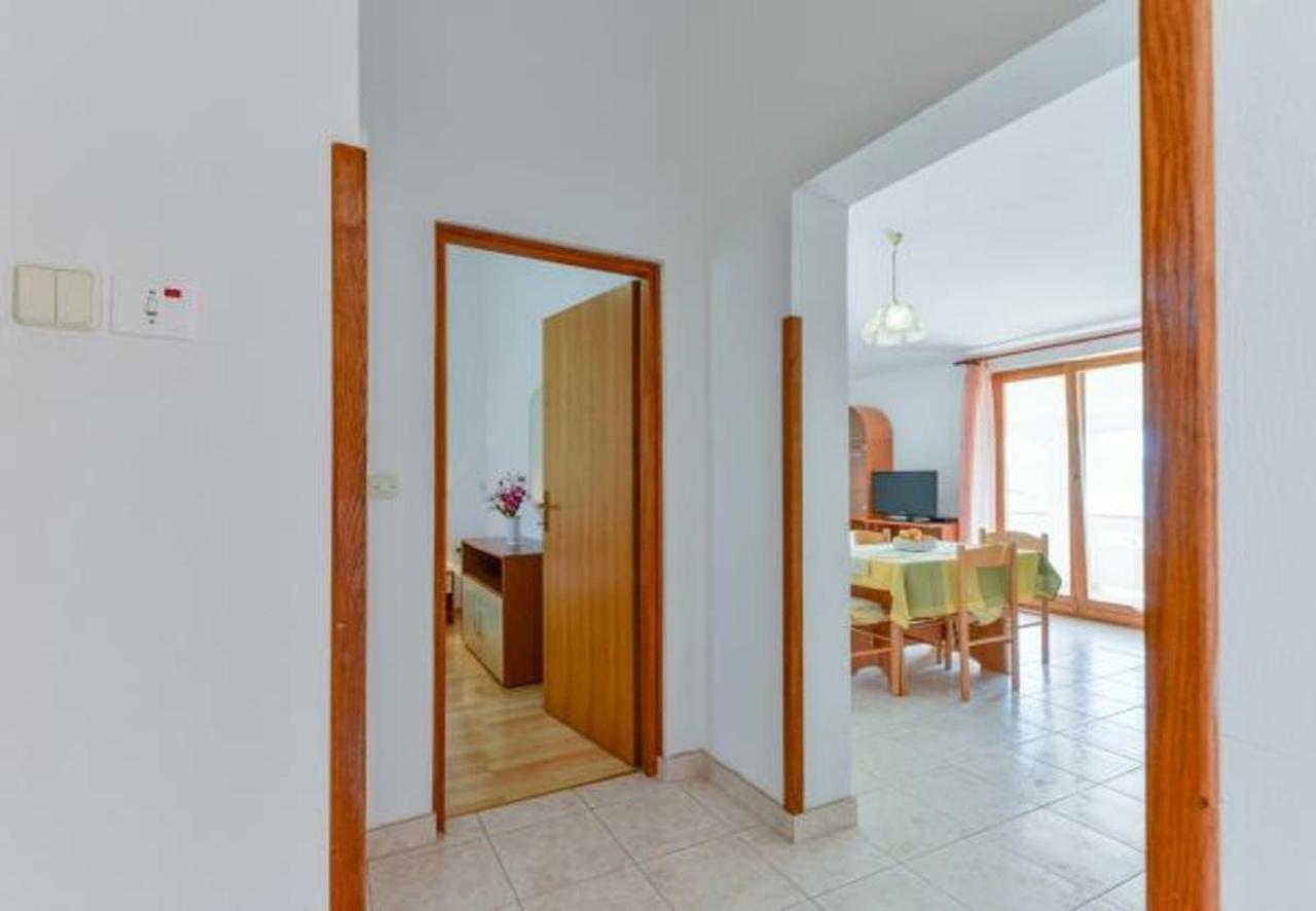 Apartment Kosta Kustići Kültér fotó
